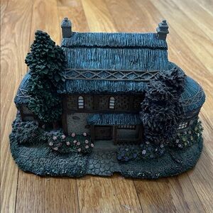 Thomas Kinkade Cottage Figurine with Green and Brown Accents